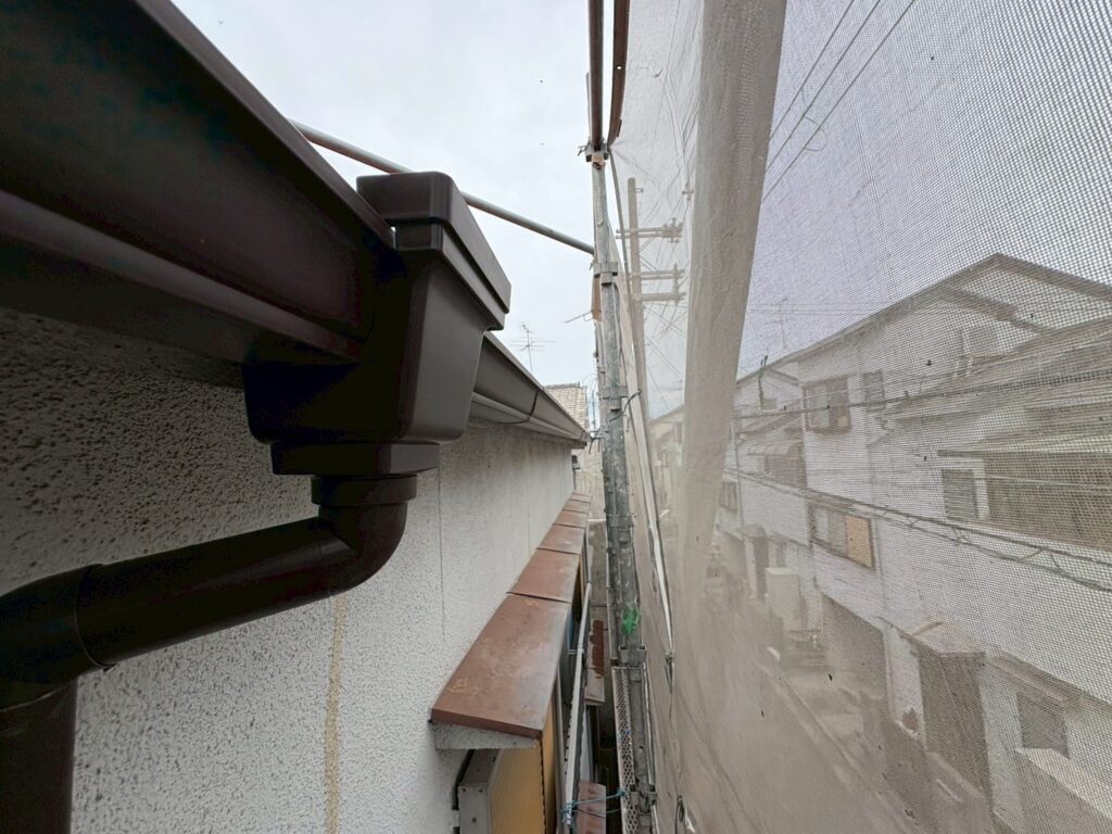 雨樋取り付け完了